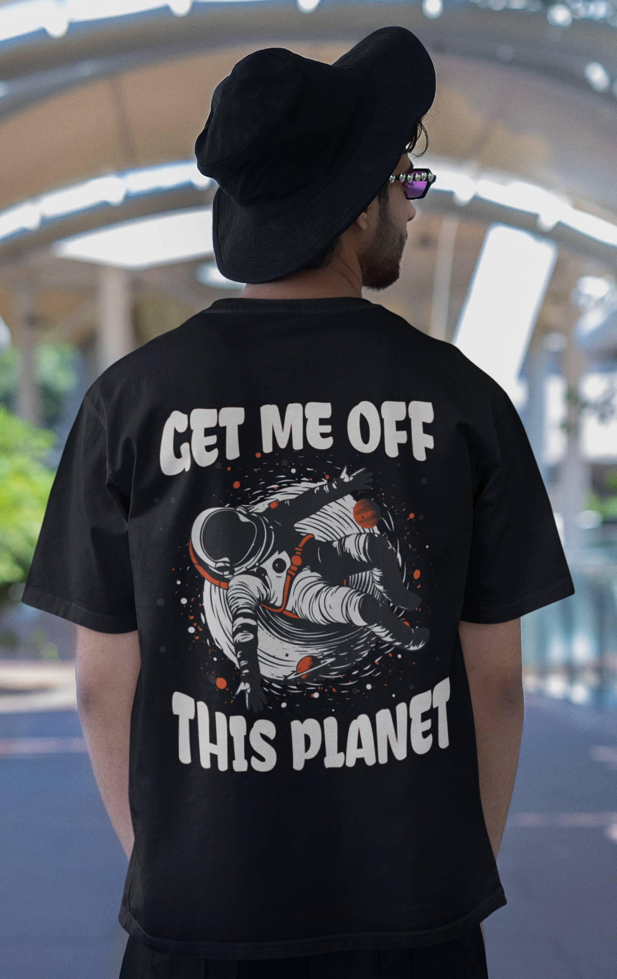 Get Me Off This Planet Men's Oversized Printed T-Shirt