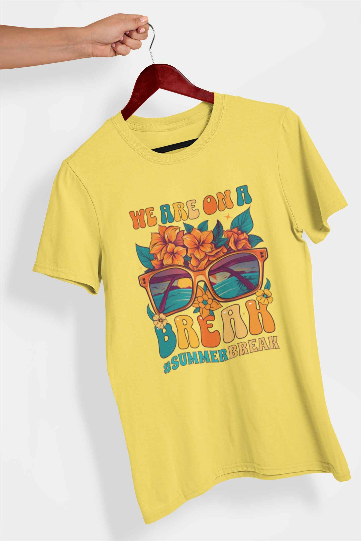 On A Break Men's Printed T-shirt Banana Bonanza High & Humble