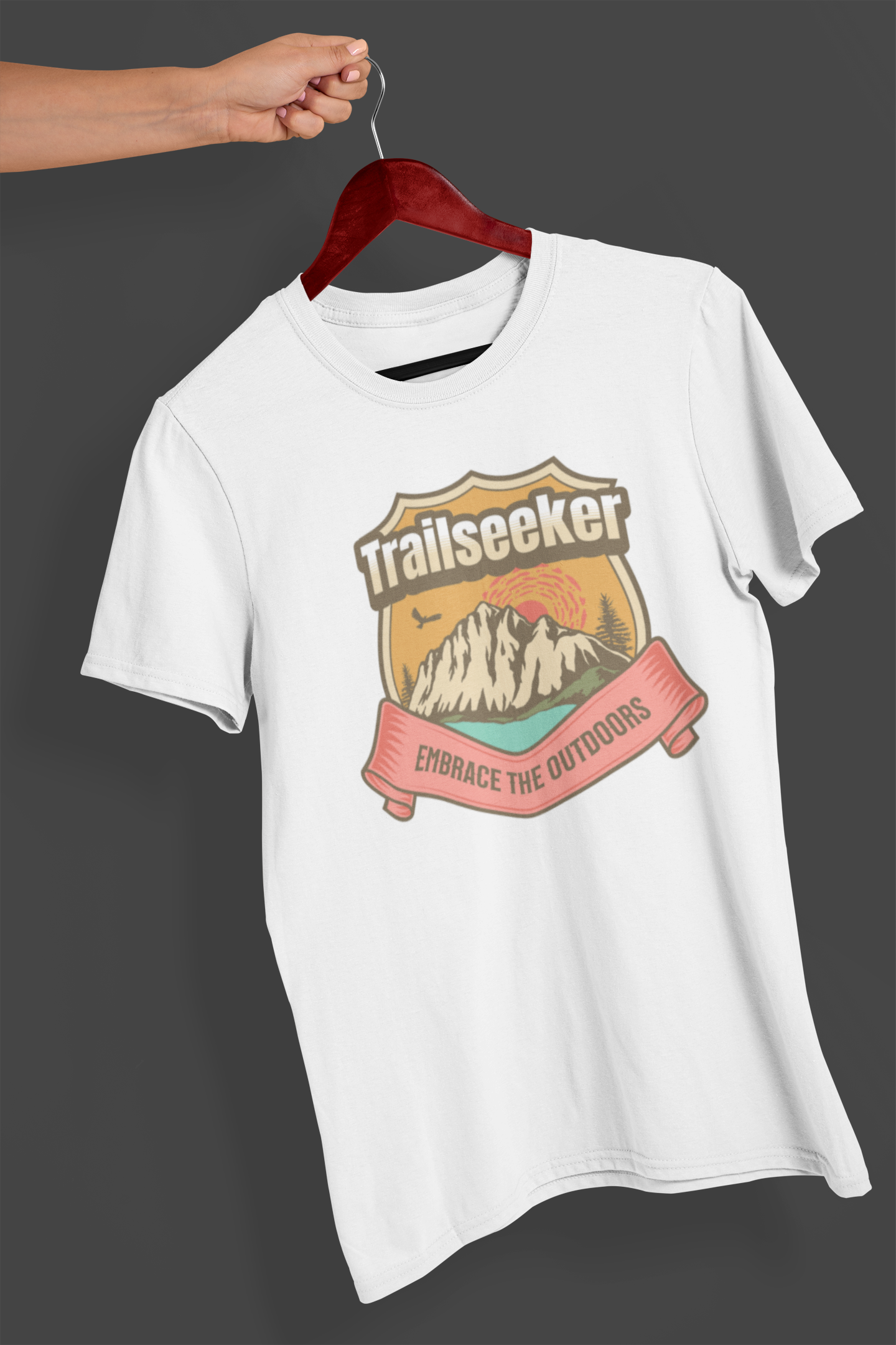 Trail Seeker Women's Printed T-Shirt White Walker High & Humble